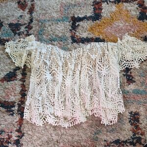 Stone Cold Fox Cream Cropped Ruffled Blouse